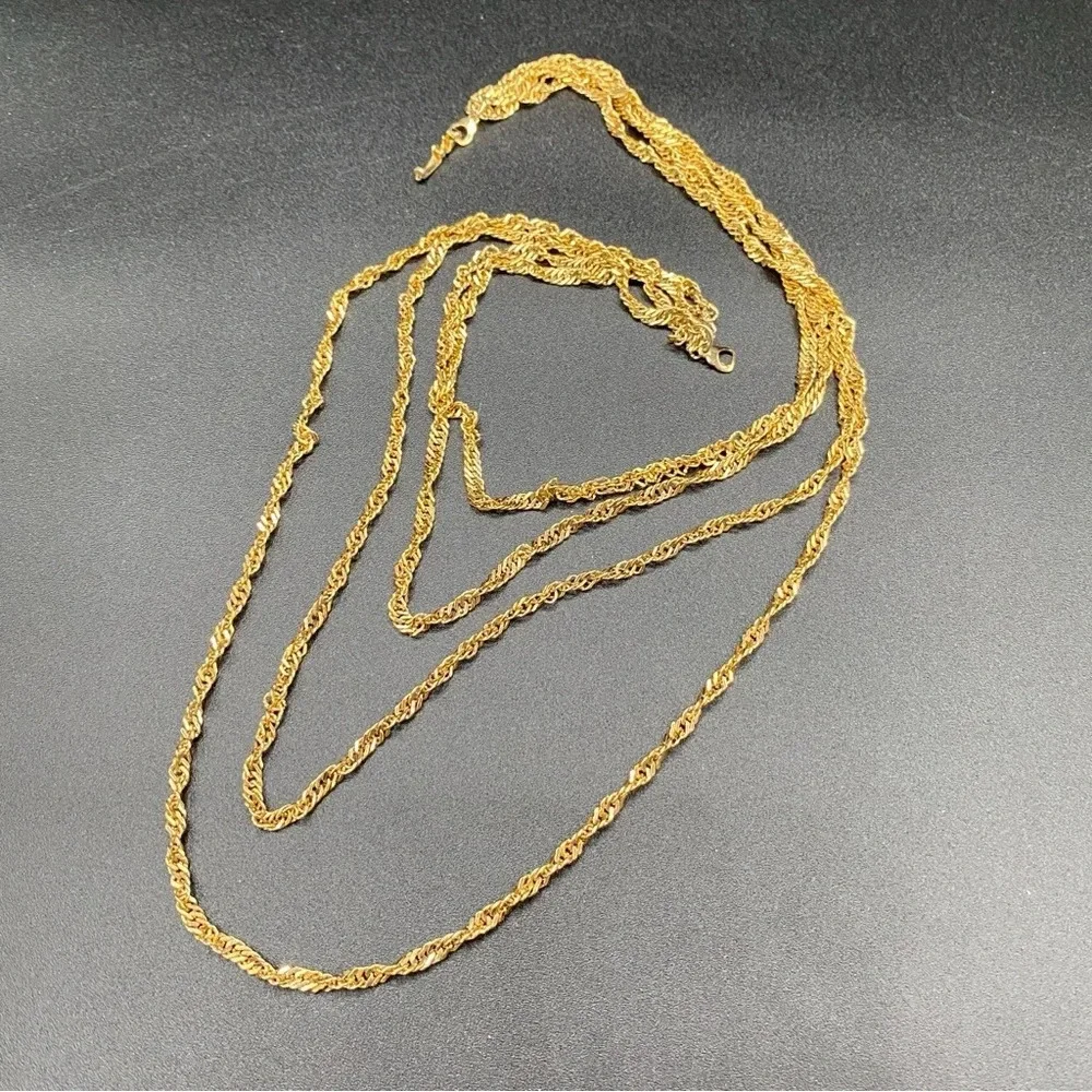 Sparkly Gold Tone Multilayered Necklace - Picture 6 of 9